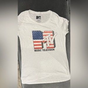 MTV Graphic Tee Shirt American Flag MTV Logo Short Sleeve shirt